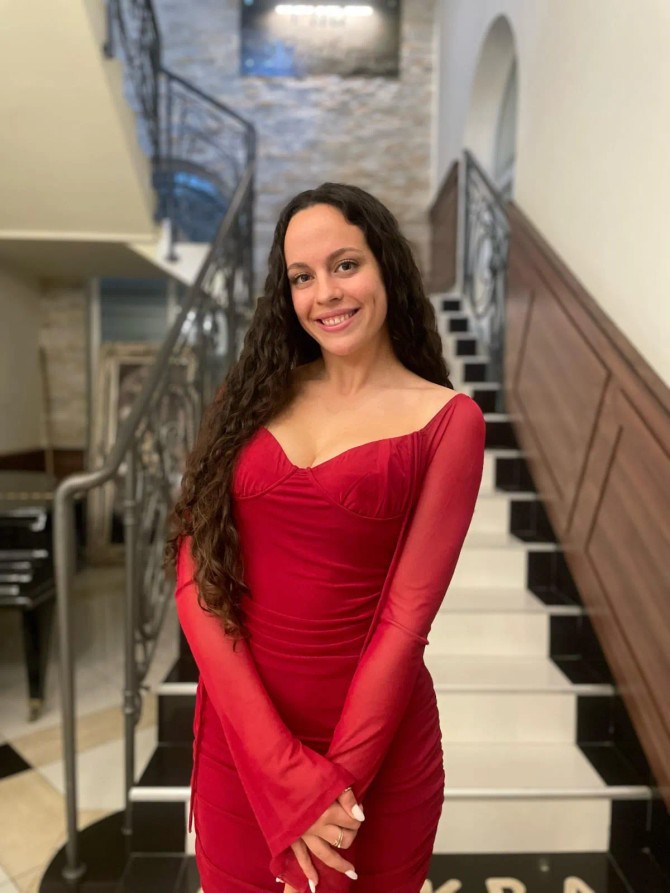 Larisa