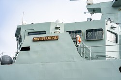 Trzy rosyjskie okręty na wodach pod jurysdykcją Portugalii. Wyruszyły dwie fregaty