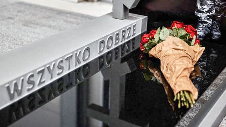 Odsłonięto pomnik na grobie żołnierza walczącego za Ukrainę i Polskę