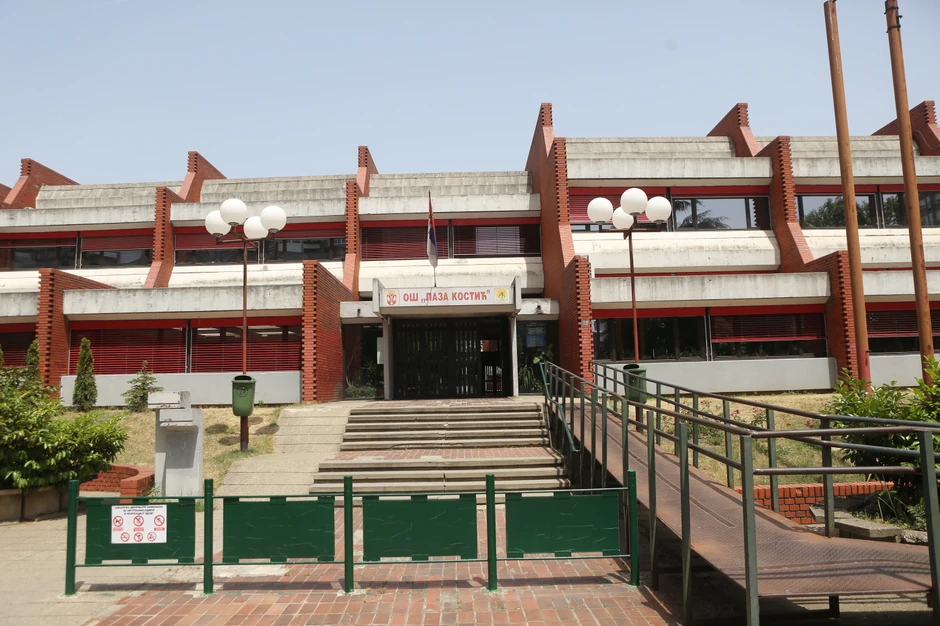 Osnovna škola Laza Kostić