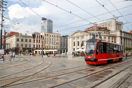 Śląskie miasta chciały oszczędzić, tworząc metropolię. Decyzja skarbówki może to zmienić
