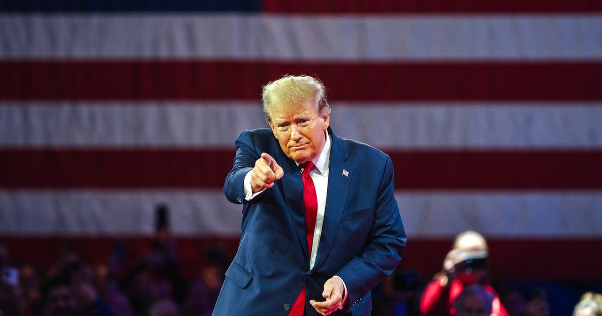ドナルド・トランプは別の「和平協定」を発表します。今回はイランと
