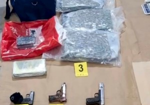 Zaplenjeni narkotici i oružje u Novom Sadu