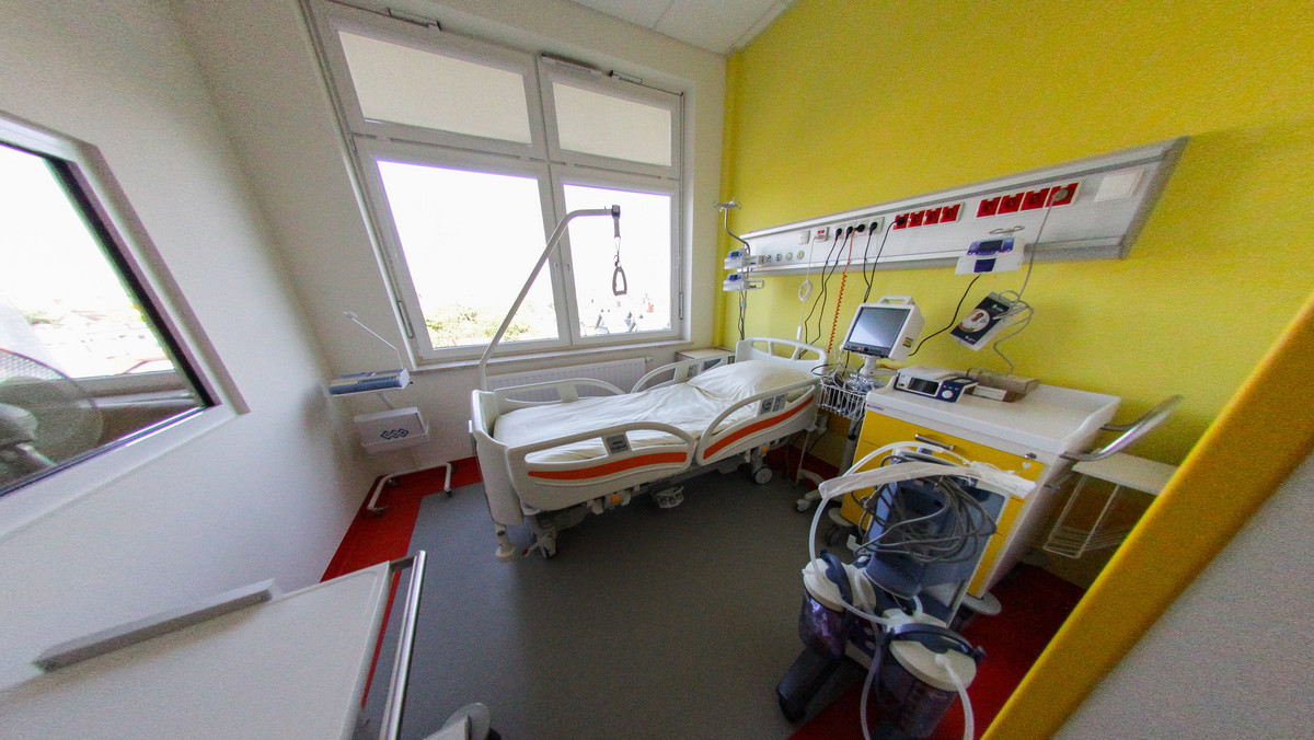 Na jutro zaplanowano przenosiny pacjentów z Wojewódzkiego Specjalistycznego Szpitala Dziecięcego (WSSD) w Kielcach do nowej siedziby – gmachu pediatrii, wybudowanego przy Wojewódzkim Szpitalu Zespolonym (WSzZ). Przedstawiciele lecznic zapewniają, iż przedsięwzięcie dokładnie przygotowano.