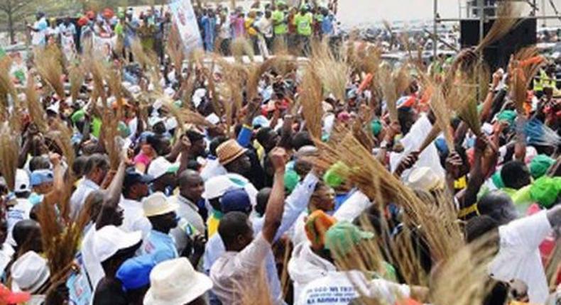 ADC candidate, NNPP supporters defect to APC in Kano State.