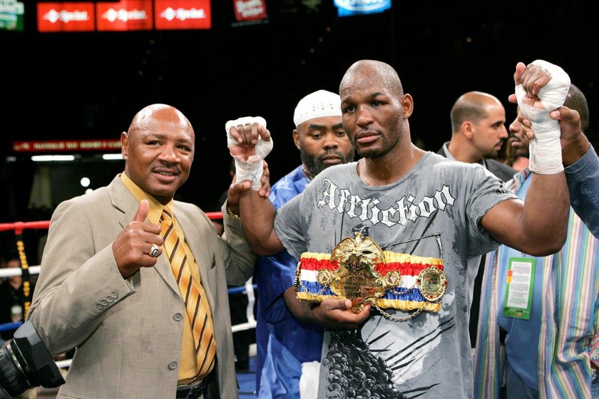 FILE PHOTO: Boxer Marvelous Marvin Hagler poses with Bernard Hopkins, of Philadelphia, following the