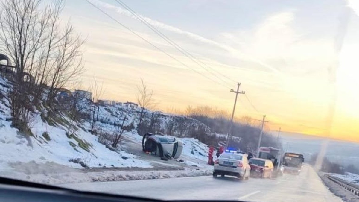Nesreća kod hotela "1000" ruža u Beogradu