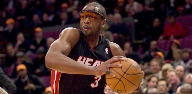<b>5. Dwayne Wade</b> 
<br>
<br>
Całkowite zarobki: 30,7 mln dol. 
<br>
<br>
Pensja: 18,7 mln dol. / Kontrakty reklamowe: 12 mln dol.
