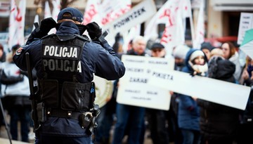 Nagrody w Policji na Święto Niepodległości 2025. Znamy kwoty – nawet 1200 zł dla funkcjonariuszy