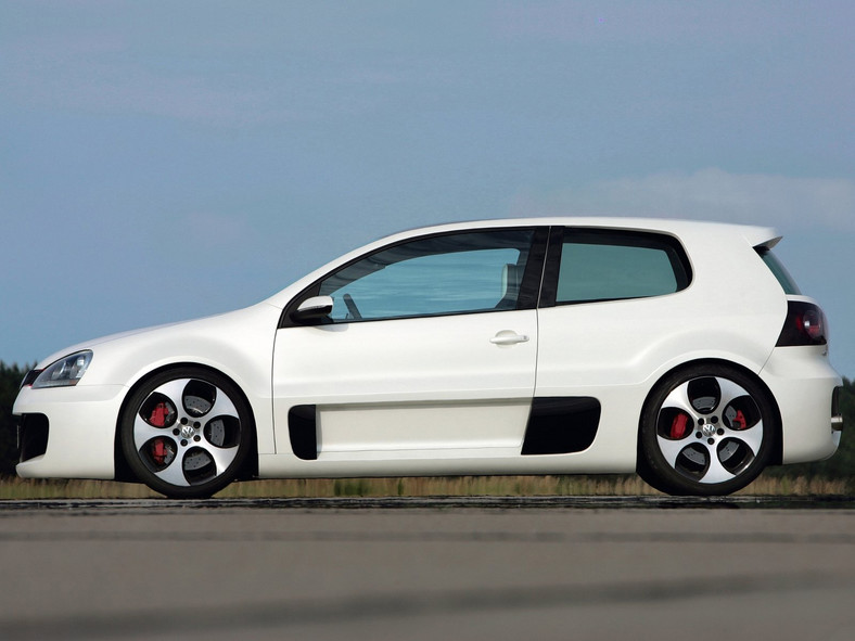 VW Golf GTI W12