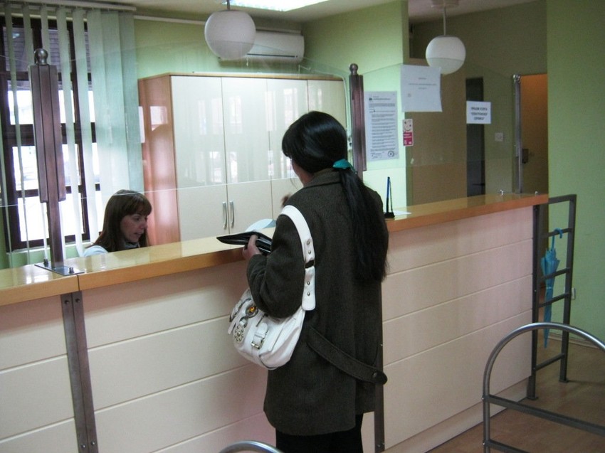 Dug potrošača dostigao milijardu dinara