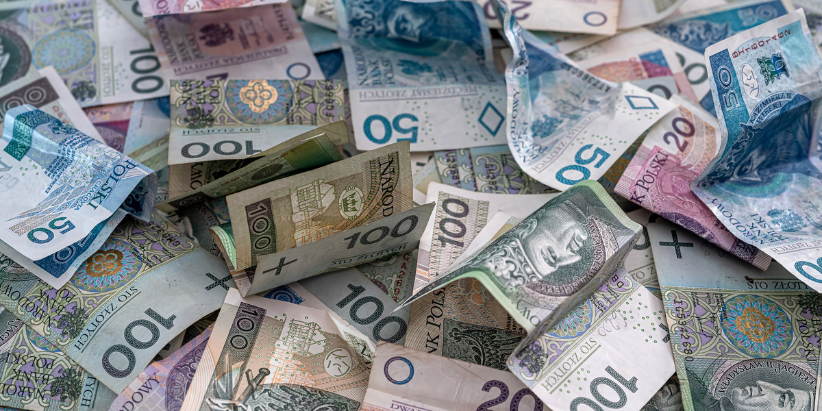 Podaż pieniądza w listopadzie zwiększyła się o 10,7 mld zł.