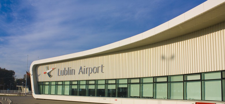 Alarm odwołany. Lotniska w Radomiu i Lublinie znów działają po rosyjskim ataku na Ukrainę