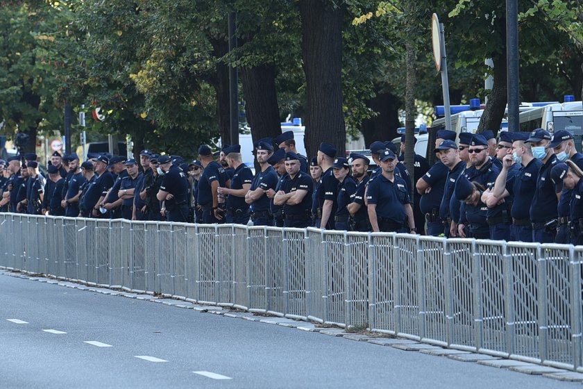 Warszawa: protest medyków w stolicy. Liczne utrudnienia