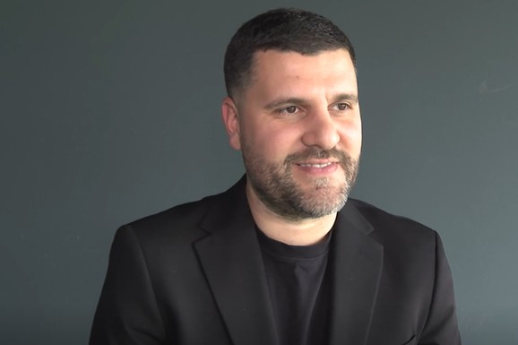 (VIDEO) "ZABRANILI SU ME ZBOG ALKOHOLA" Našeg pevača žestoko