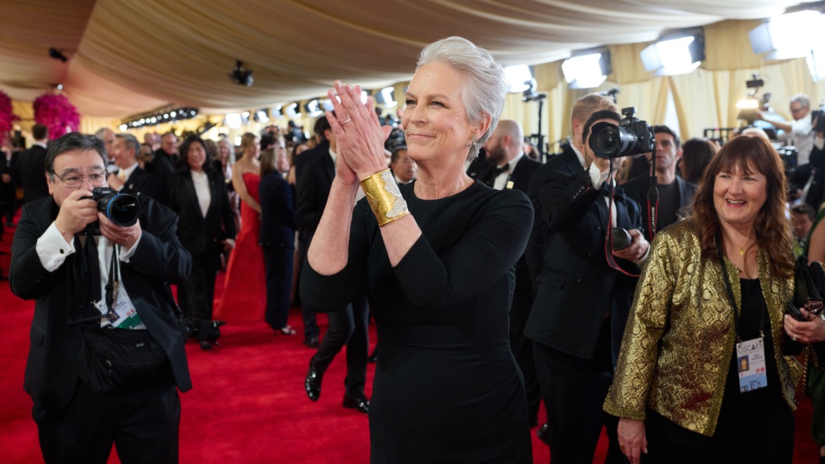 Ennyire lapos volt az Oscar-buli? Jamie Lee Curtis lelépett a gáláról, egy orbitális hamburgerrel látták utoljára – fotók