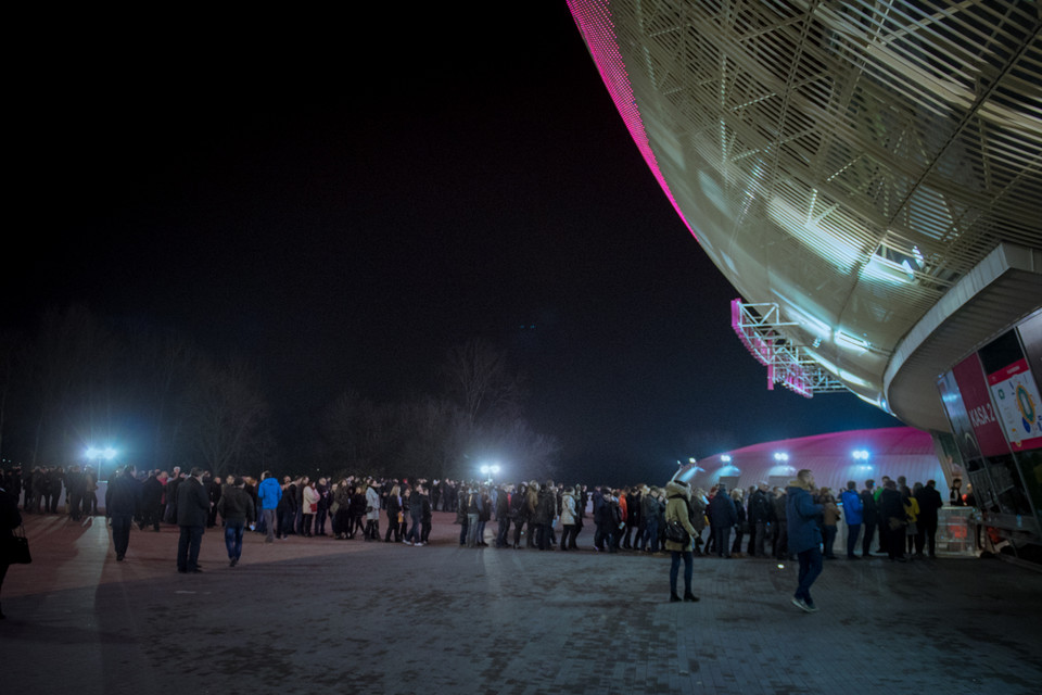 Koncert Scorpions w Tauron Arena Kraków. Zdjęcia publiczności
