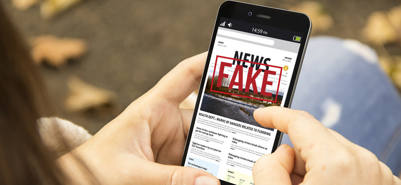Fake news: dezinformacja, manipulacja, propaganda. Jak się przed nimi bronić?