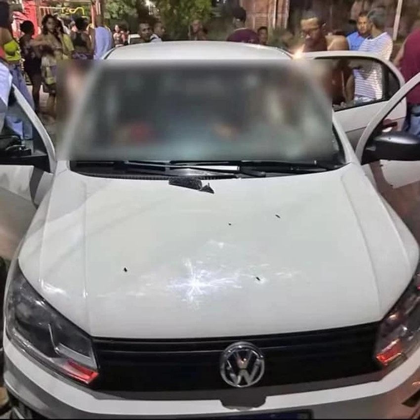 Izrešetan automobil