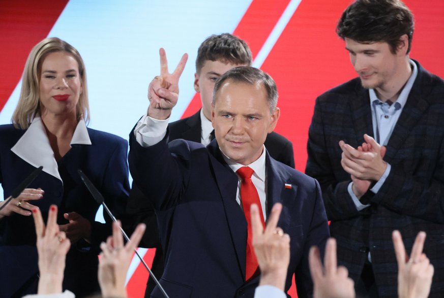 Karol Nawrocki podczas wieczoru wyborczego