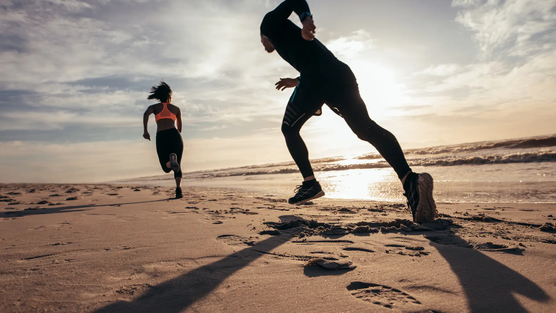 Wybieramy zestawy do ćwiczenia na plaży - coś dla fit freaków na wakacjach