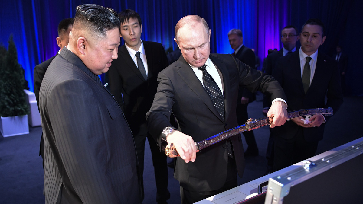 Tak wyglądało pierwsze spotkanie Kim Dzong Una i Władimira Putina