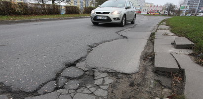 Urzędnicy żałują pieniędzy na drogi