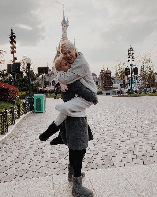 Nataša i Kristina