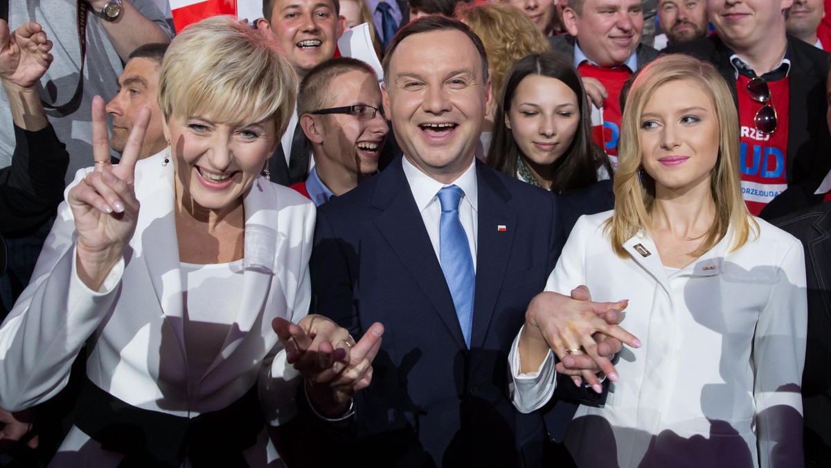 Andrzej Duda z żoną i córką 