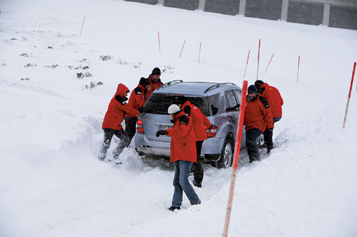 Porównanie ośmiu aut z napędem 4x4. Sprawdziliśmy kto jest lepszy na śniegu?