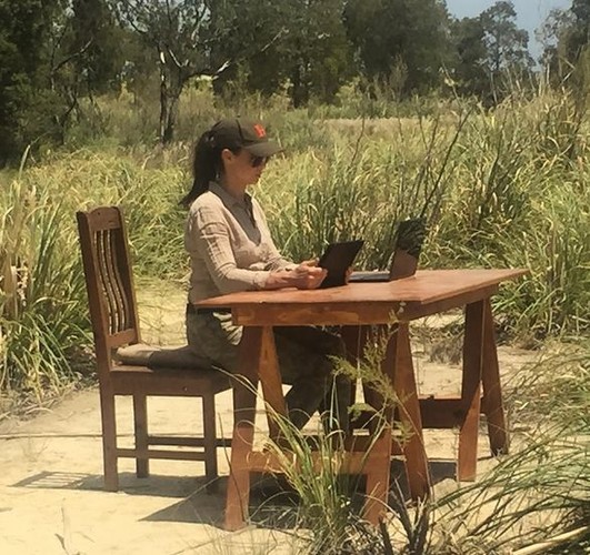 Kinga Rusin w Afryce na planie show 'Agent'