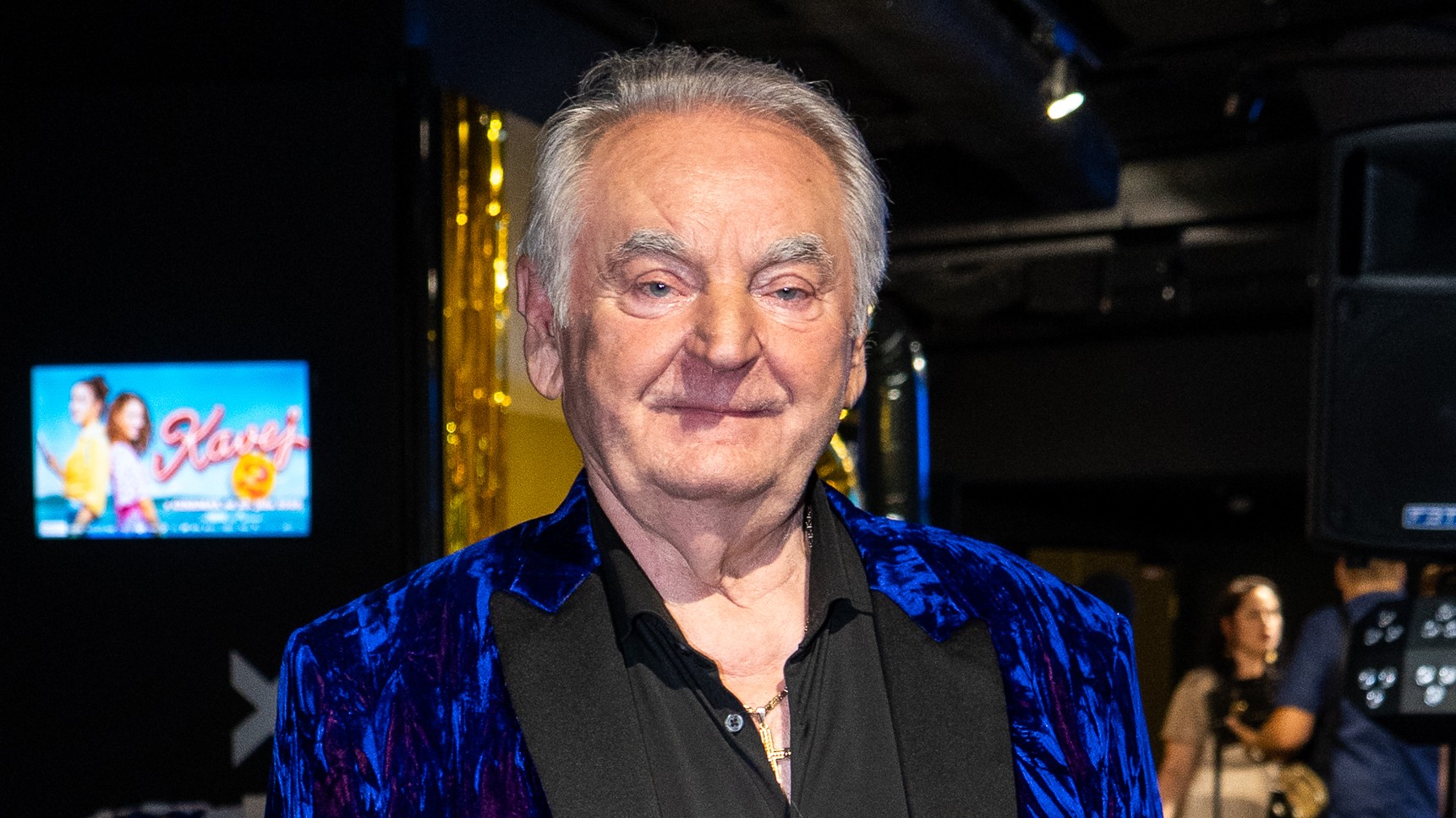 Spevák Peter Stašák.