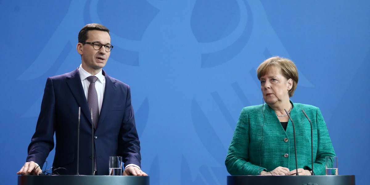 Premier Mateusz Morawiecki spotkał się z szefową rządu federalnego Niemiec Angelą Merkel