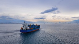 powolny koniec rosyjskiej "floty cieni"? brytyjskie siły będą mogły przejmować statki