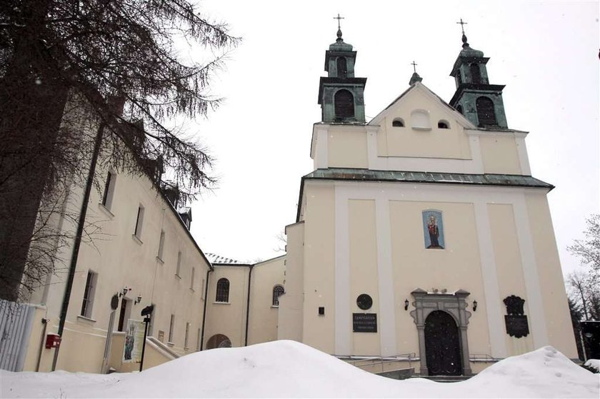 Świętokradztwo! Złodzieje okradli Matkę Boską 