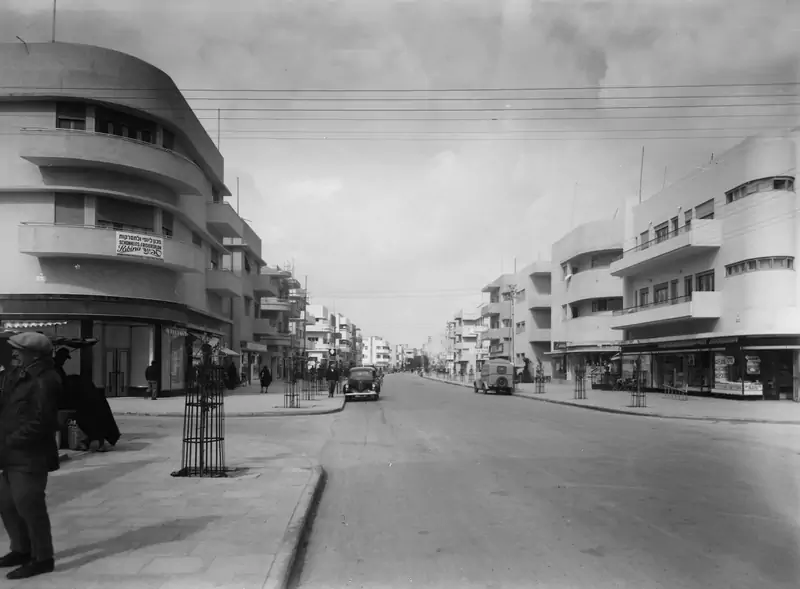 Tel Awiw, 1934-39 r.