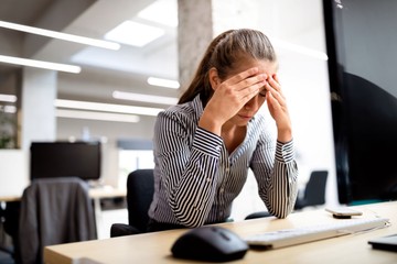 Kismedencei fájdalom szindróma: ilyen, amikor stressz okozza
