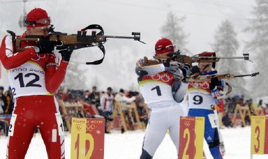 OLY-2006-BIATHLON-MASS START-POL-GER-RUS