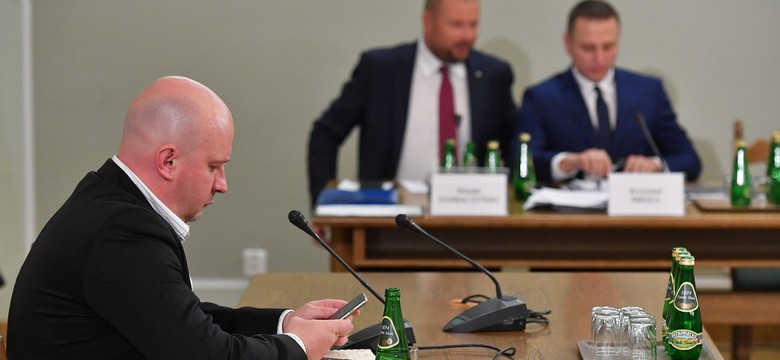 Złośliwości na komisji śledczej. Majewski zeznaje, a Suski: Proszę, pan Krzysztof SKOK Brejza. ZOBACZ WIDEO