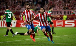 Cudowne gole Falcao. Atletico wygrało Ligę Europy! Zobacz wideo