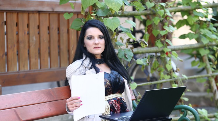Parádi Katalin a munkája egy részét otthon végezné el /Fotó: Pozsonyi Zita