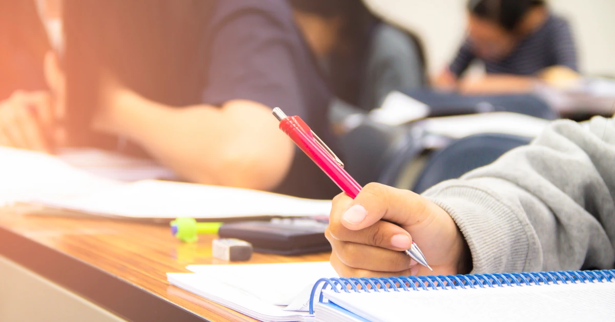 Zmieniono termin egzaminu ósmoklasisty! Już nie będzie odbywał się w maju. Oto nowa data