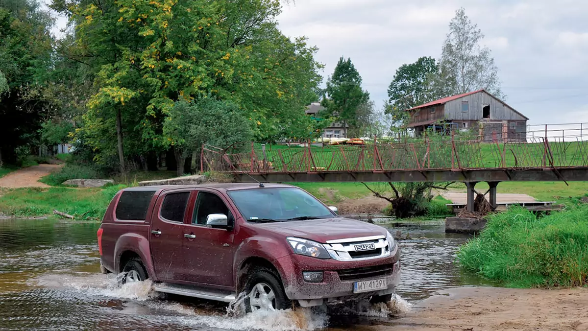 Isuzu D-Max między Liwcem a Bugiem: podróż w wiejskim klimacie