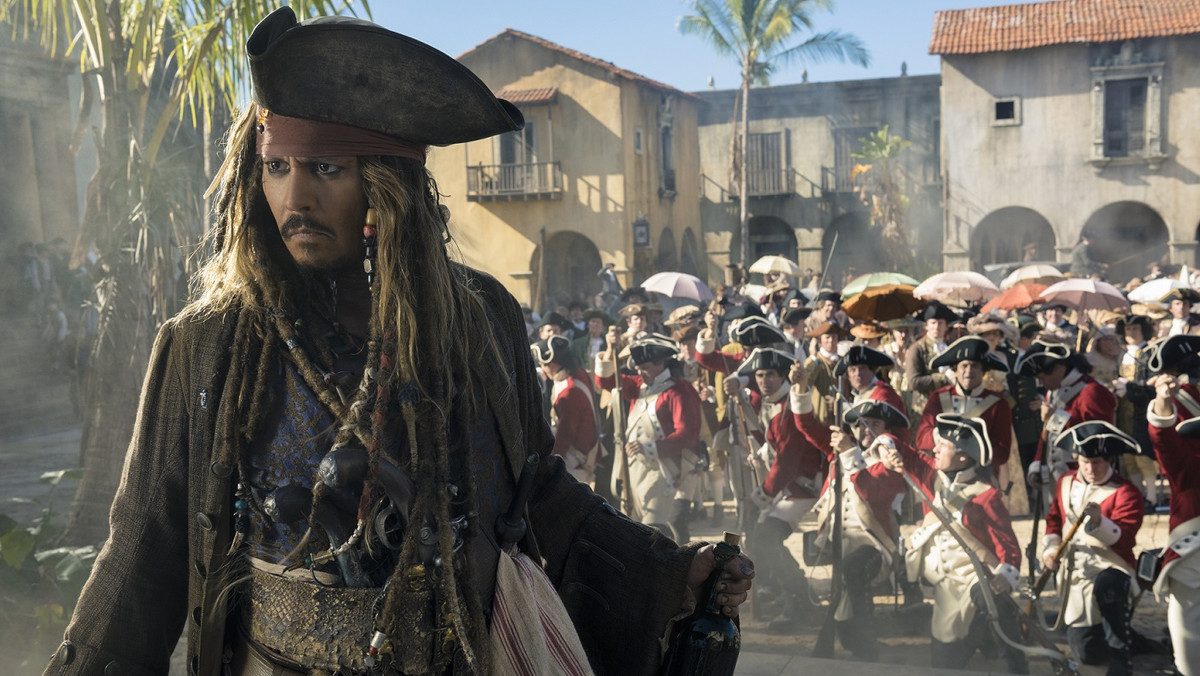 Johnny Depp to aktor o eklektycznym guście filmowym, ale widzów na całym świecie najbardziej zachwycił zawadiackim występem w roli ekscentrycznego, ale wesołego kapitana Jacka Sparrowa w serii o Piratach z Karaibów. Oto kilka faktów z życia kapitana Jacka Sparrowa.