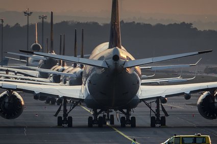 Operator lotniska we Frankfurcie ma udziały w rosyjskim biznesie. Lądują tam wojskowe samoloty