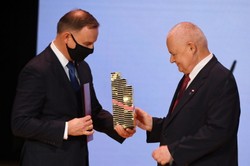 Prezes NBP laureatem specjalnej Nagrody Gospodarczej Prezydenta RP
