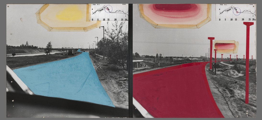 Stefan Gierowski  Propozycje zagospodarowania Trasy Muzeum – Zalew Zegrzyński, 1971 kolaż, fotografia, gwasz, druk, flamaster, papier na sklejce, 50 × 110 cm,  Muzeum Narodowe w Warszawie