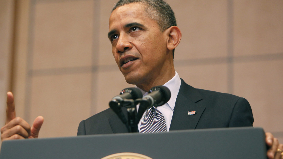 Prezydent USA Barack Obama ogłosił sankcje wobec rządów Syrii i Iranu oraz współpracujących z nimi przedsiębiorstw za wykorzystywanie portali społecznościowych i innych aplikacji internetowych do represjonowania opozycji.