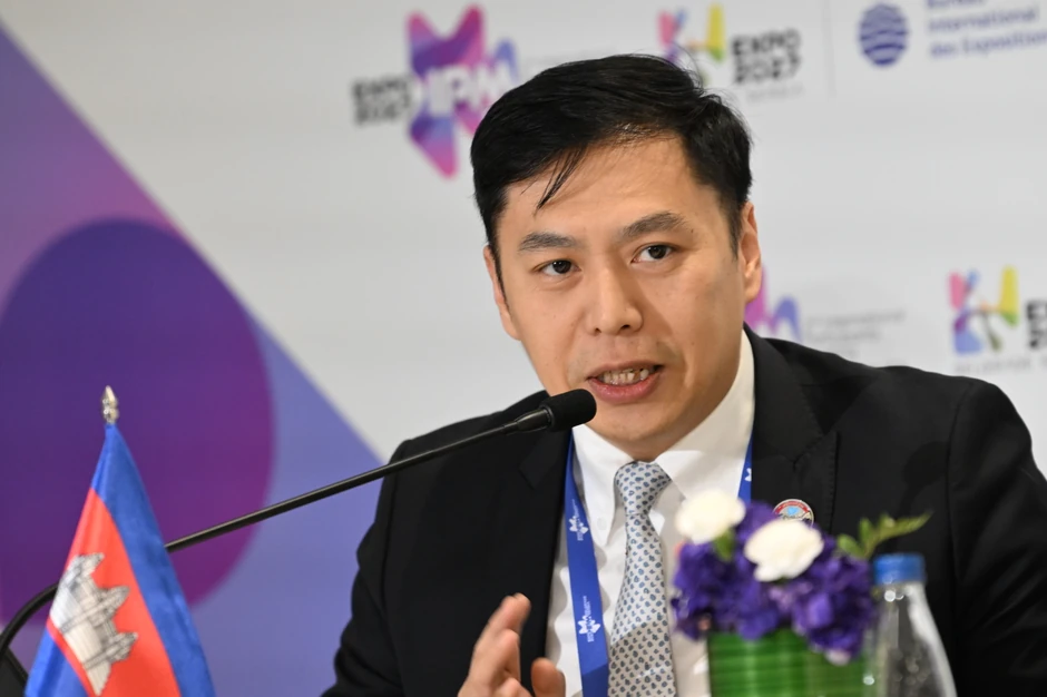  Predstavnici Kraljevine Kambodže