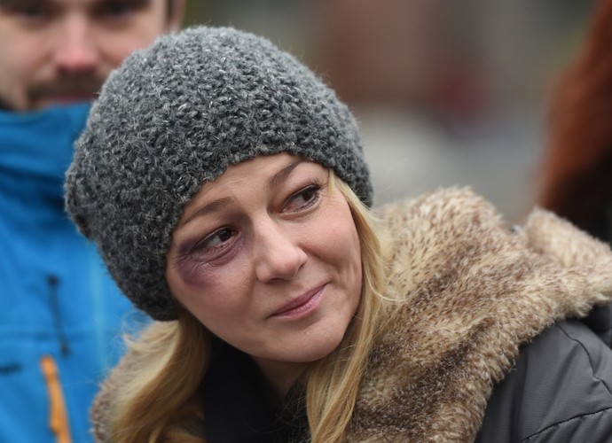 Aktorka Katarzyna Kwiatkowska, podczas 'Marszu pand', zorganizowanego przez Kongres Kobiet pod Sejmem